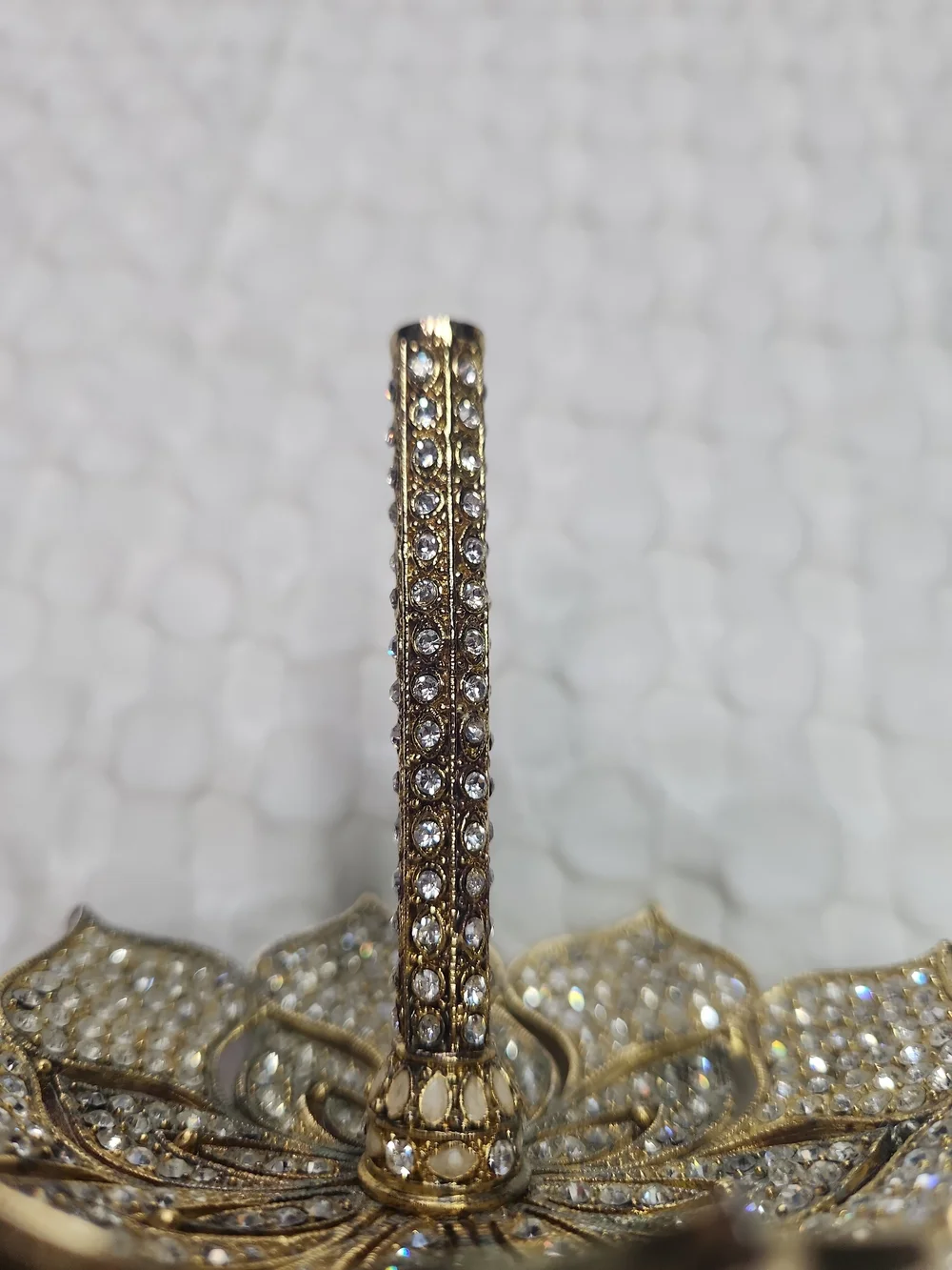 Crystal Lotus Ring Holder - Decorative Jewelry Stand